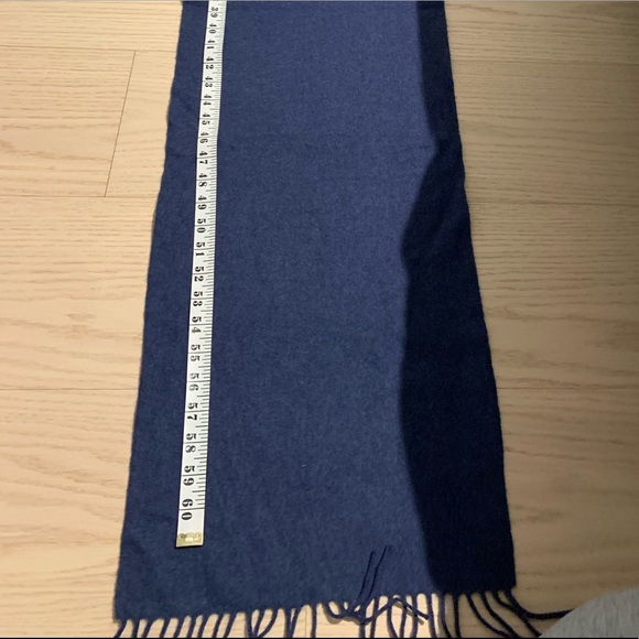 Authentic Wool Saint Laurent Scarf - Picture 4 of 6